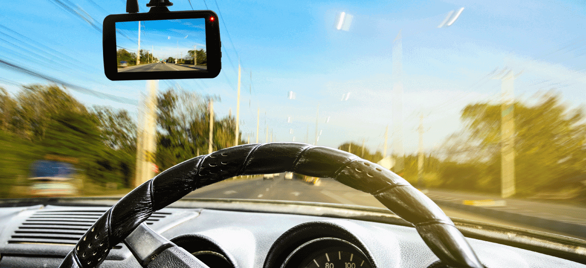 Car Dash Cam: Benefits of Using Car Dashboard Camera - Acko Car Dash Cam – Benefits of Using Car Dashboard Camera - Acko